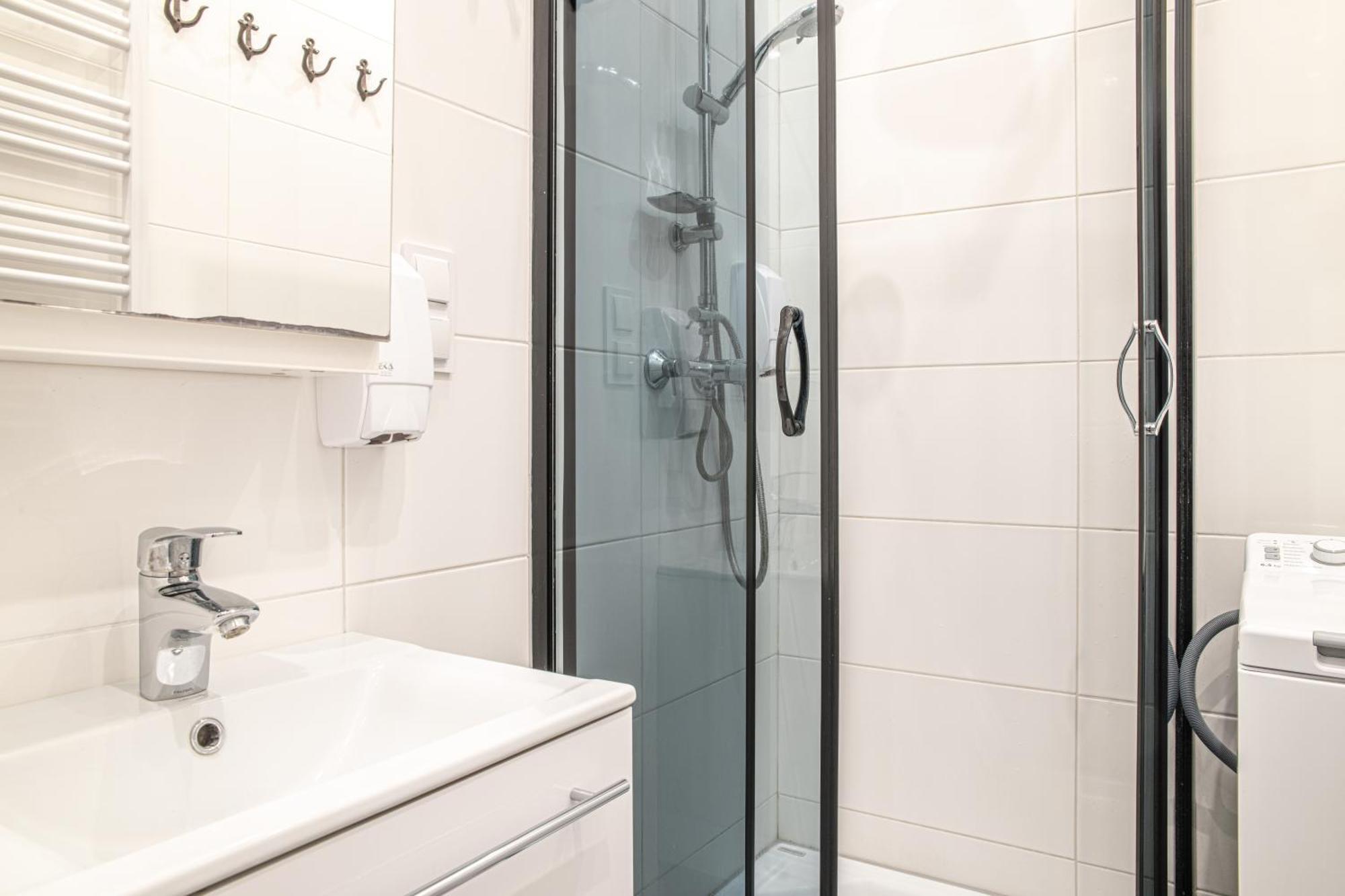 Lily Apart - Private Rooms In The Old Town Gdansk Bagian luar foto