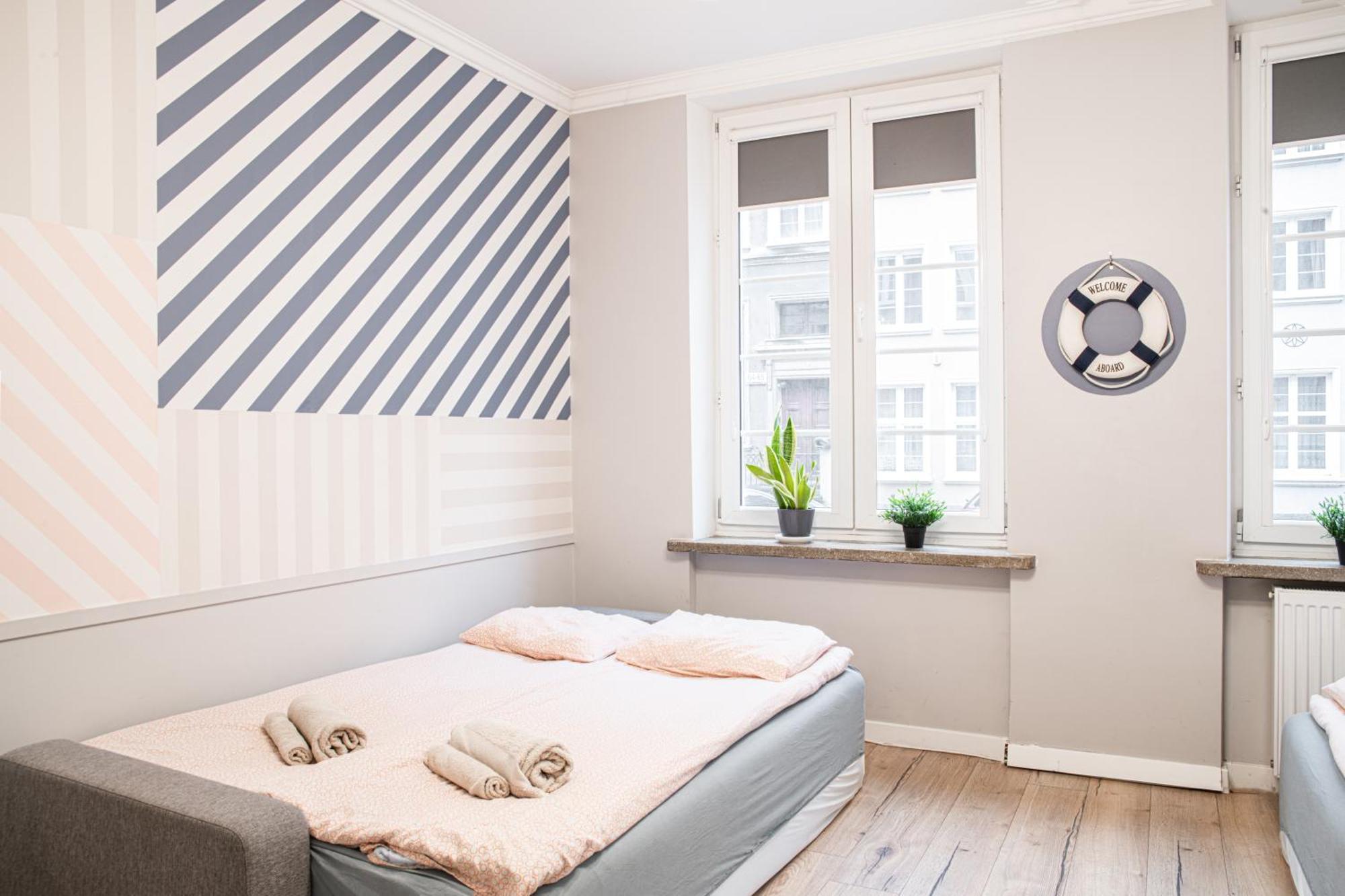 Lily Apart - Private Rooms In The Old Town Gdansk Bagian luar foto